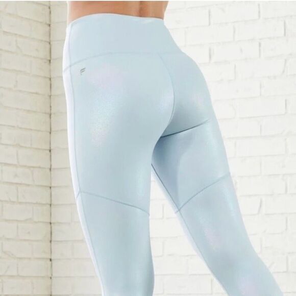 Fabletics PureLuxe Iridescent 7/8 Leggings Iridescent powder blue size S - Picture 3 of 10